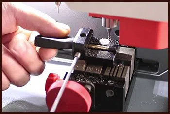 Usa Locksmith Service Minneapolis, MN 612-568-1066 - 11-key-cutting